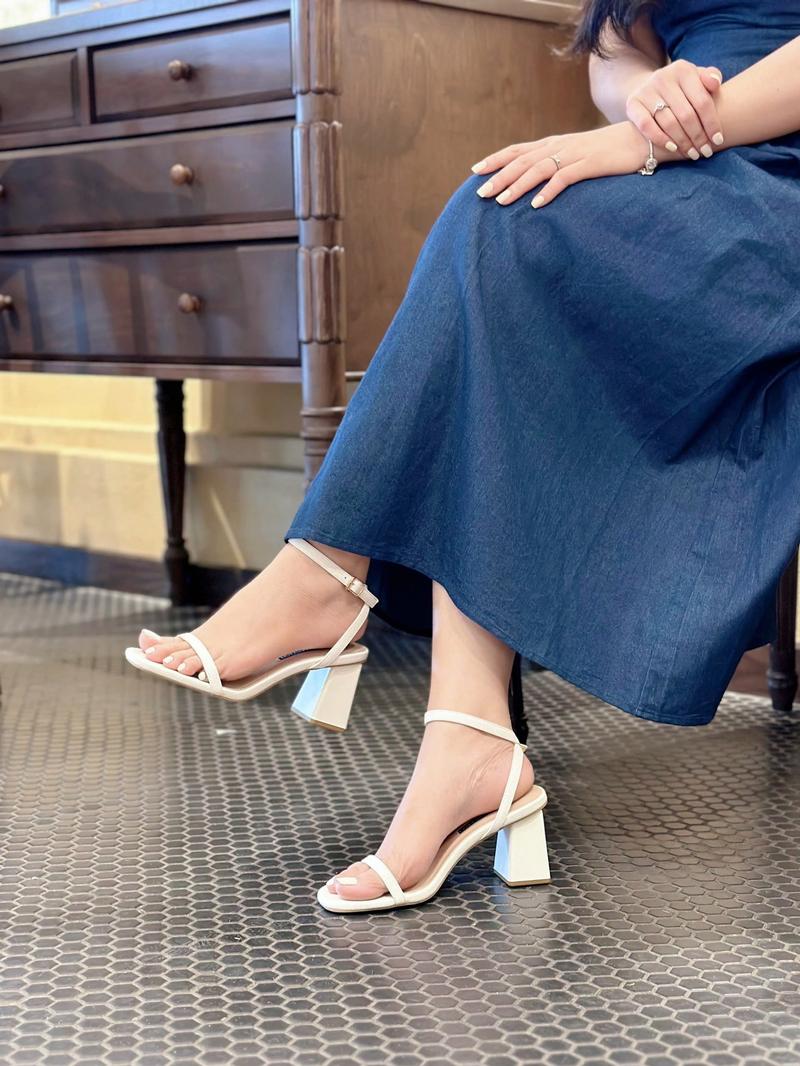 Product Introduction of [Form nhỏ tăng size] Giày Sandal Gót Vuông 7P Quai Ngang Dây Mảnh HADU M7119 Da Vân Cao Cấp, Bảo Hành 12T DéP Nữ Shoes 26