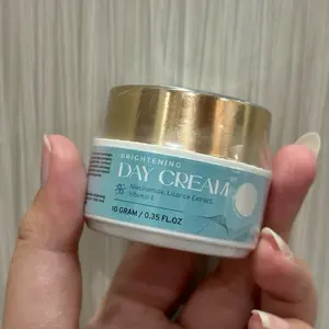 PISAHAN CREAM SIANG PREMIUM BY YOUTHFULL SKINCARE BPOM