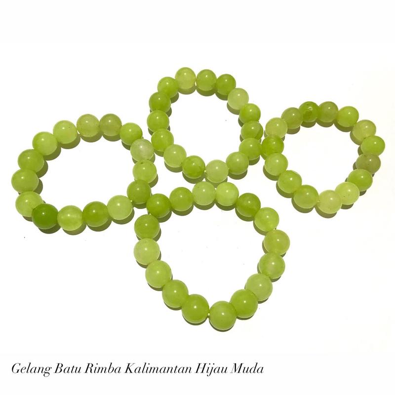 Gelang Batu Rimba Kalimantan Hijau Muda - Shop | Tokopedia