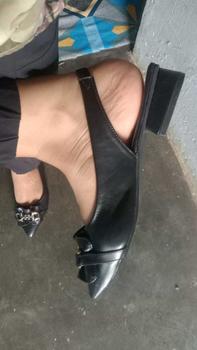 Product Review of Declare&Dee Heels Blok Wanita Pitaloka Square Toe High 3 CM Black Karet Belakang Best Seller Shoes flat  shoes from G**🌼 1