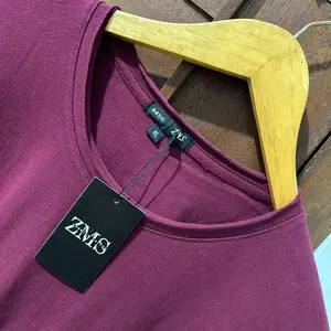 ￼KAOS UNFINISHED TERBARU | KAOS POLOS LENGAN PENDEK | BAHAN COTTON STREETCH COMBED M,L,XL Keren Lembut Pria Wanita Unisex Katun Distro  Cowok