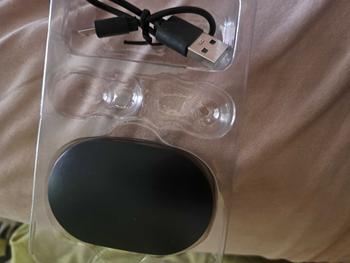 Product Review of A6S TWS Earphone Bluetooth Nirkabel 5.0 Headset Earbud Olahraga Mikrofon Earphones Headphone Hitam Wireless Handset head sead Pink Bass Ponsel from m**y 2
