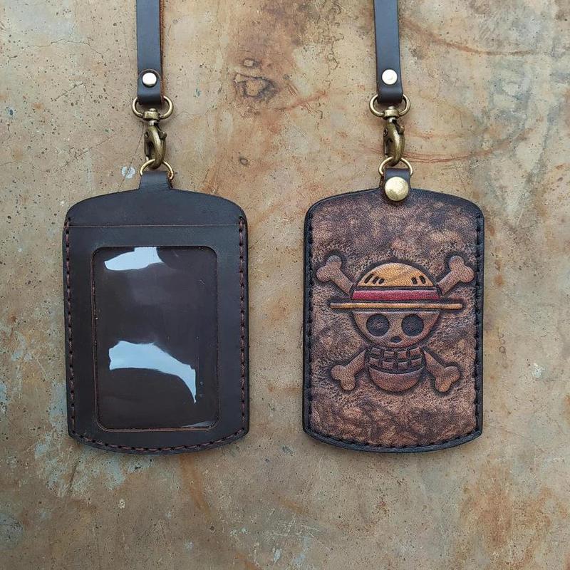 Product Introduction of ID Card Holder Murah Anime One Piece Kulit Asli Ukiran Tangan 9