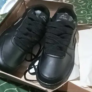 tali sepatu gembung / tali sepatu jumbo panjang 120cm lebar 2cm varian warna  harga jual per pasang 2pcs