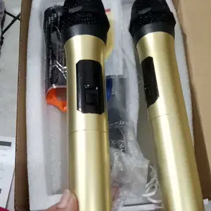 Mikrofon Nirkabel Portabel dengan Penerima Isian Ulang Mikrofon Handheld Profesional Remote Reception Multipurpose - Hitam/Emas - Black Mic Microphone Wireless Handphone