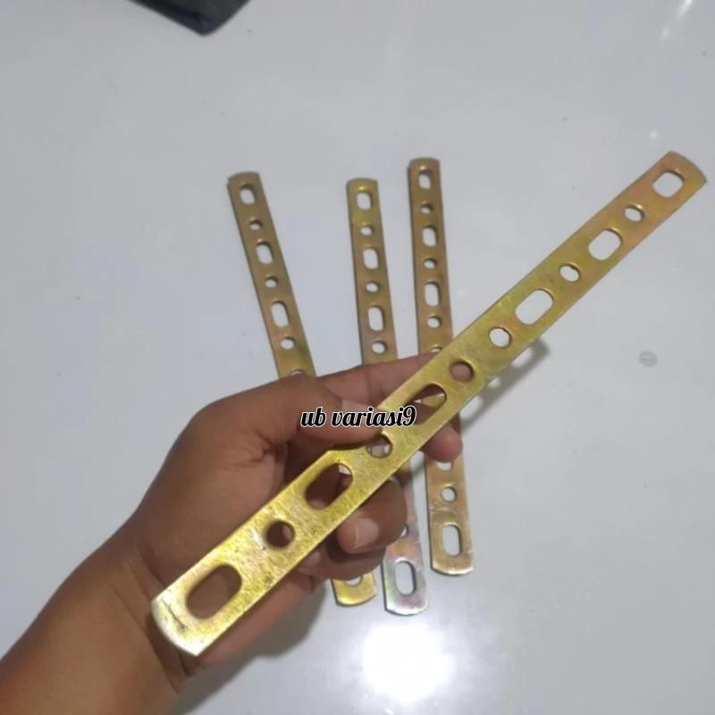 Product Introduction of Breket plat bolong tebel breket lampu tebal breket plat besi bolong tebal untuk semua motor Motorcycle Kendaraan 4