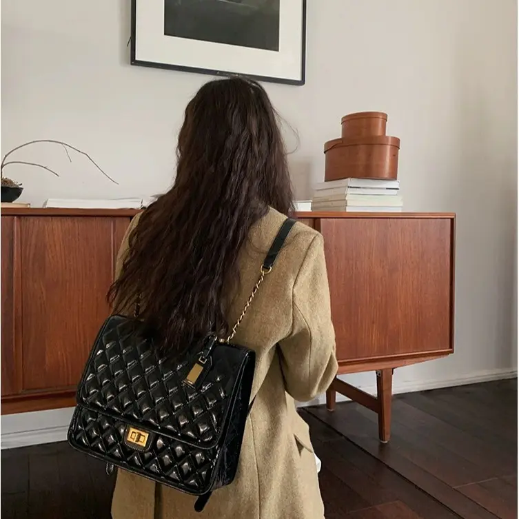 IBEU Aleta Quilted Bag Square kotak Tas Selempang Wanita Ransel Backpack Sling Bag Shoulder Bag  Rantai Crossbody Bag Kekinian Trendy Casual  IB326 4