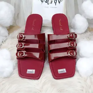 Sandal Teplek Wanita Flatform Gesper Maroon Hitam Shoes Perempuan Stylish Fashion Casual Formal Bahan Kulit Sintetis Anti Slip On Anti Licin