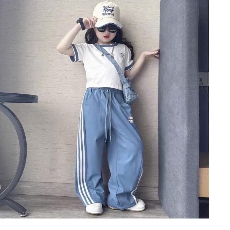  MỘC BABY STORE - Sét Quần Jean Dài Màu Xanh Thời Trang Kèm Áo Thun Ngắn Tay Cho Bé Gái 12-35kg Chất Liệu Mềm Mại Thoải Mái 