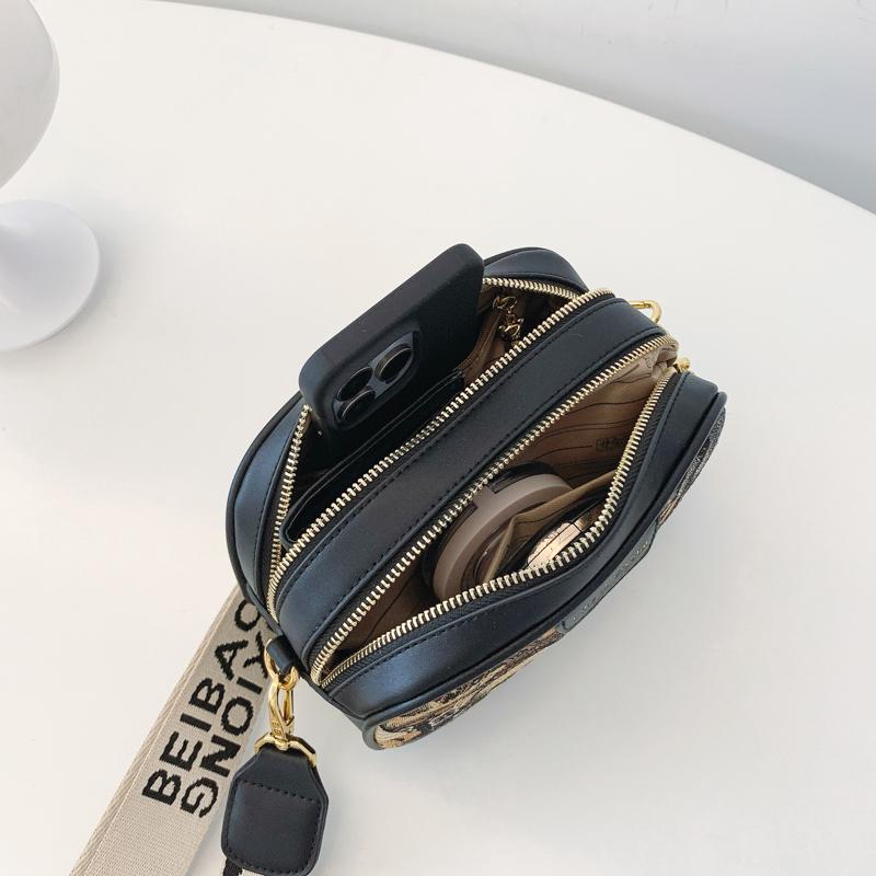 Double-Layer Small Round Bag for Women - Street Style Trendy Canvas Bag, Casual and Versatile Shoulder and Crossbody Bag 7