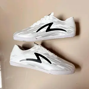 Sepatu Fusal Anak Remaja Specs Infinite Putih