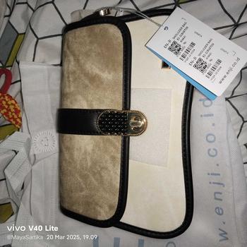 Product Review of En-ji Yuno Shoulderbag - Khaki from J**N M**E 2