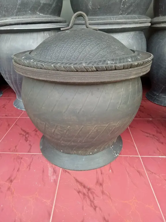 Bak Sampah Standar Polos Tahan Lama Awet Premium dengan tutup balkon 0