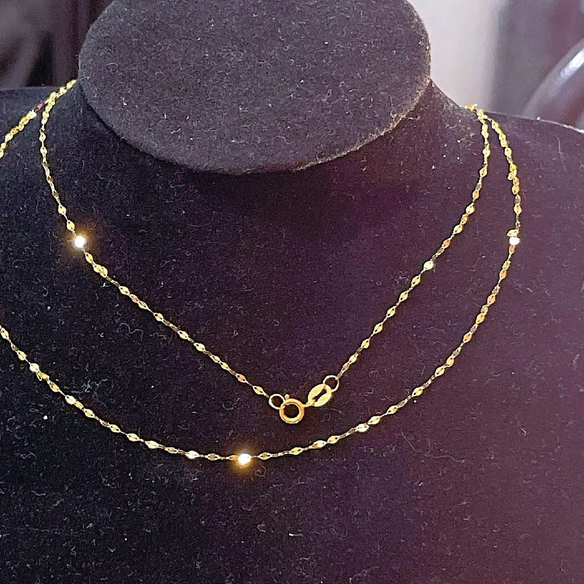 Dancing chain 18inch by JJ Jewelries