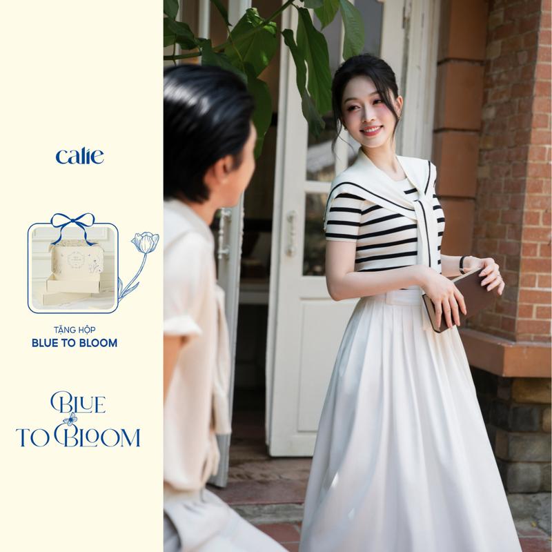   Blue to Bloom  Áo dệt kim kẻ kèm khăn thêu logo chất liệu mềm mát Chân váy chất kaki dáng xoè kèm bét Calie AF167 CX065  Tách lẻ  