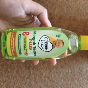 Cussons Baby Telon Oil Plus Natural - Minyak Telon Bayi 30ml 60ml 90ml 150ml Bayi