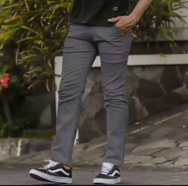 CELANA CHINOS PANJANG SLIMFIT BAHAN TWILL COMBET STRETCH MELAR Nyaman Skinny Pria Hitam Distro Dewasa Cowok Kantor Kerja Formal 2