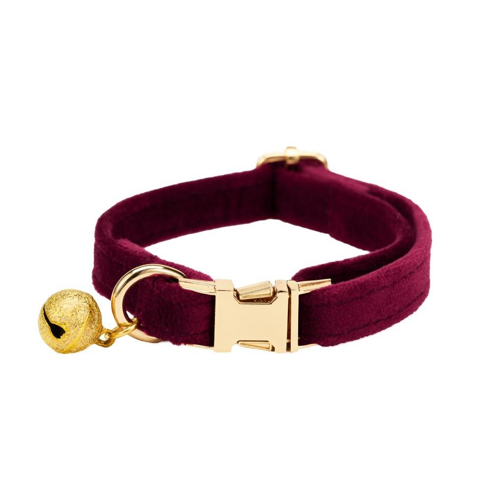 Collar Kucing Velvet Soft dengan Lonceng Emas & Buckle Ajustable | Soft Velvet Cat Collar with Gold Bell & Adjustable Buckle