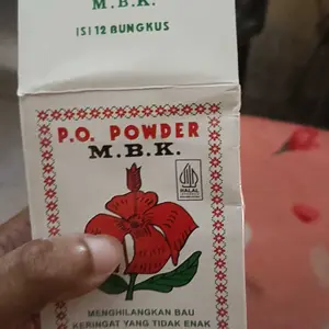 Perbox Isi 12 Pcs | P.O Powder M.B.K Putih 13.5gr - Menghilangkan Bau Keringat Yang Tidak Enak - Bisa Untuk Pria & Wanita