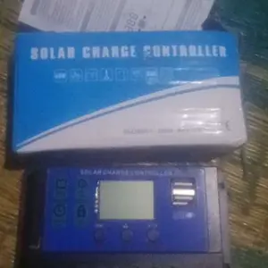 60A Solar Charge Controller  Cell PWM Pengisi Daya Surya 12V/24V 10A 20A 30A 50A 60A USB Panel Surya Charge Charger Aki