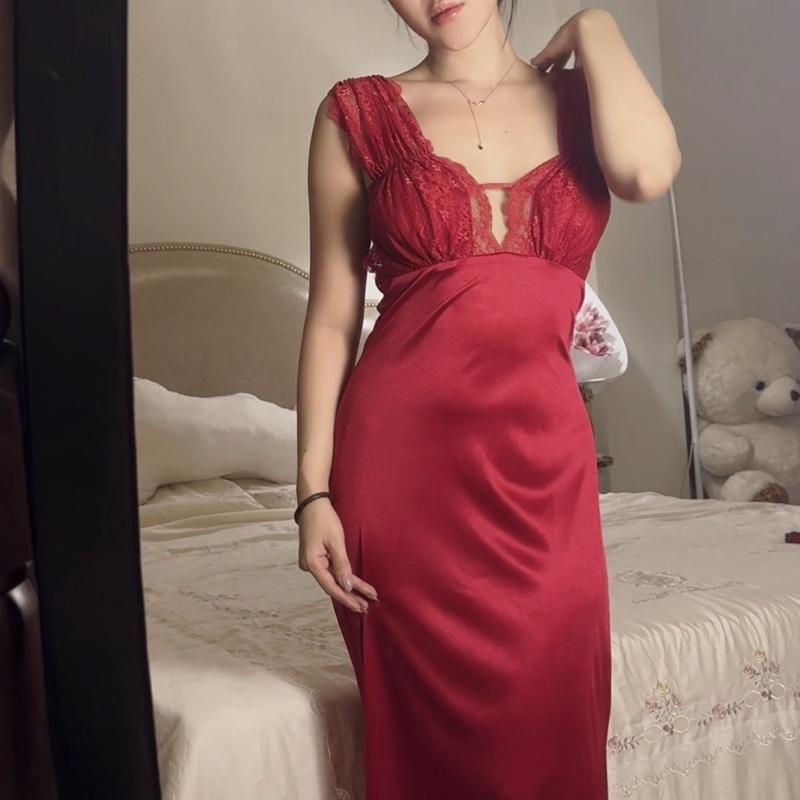  | Laura Sleepwear | Đầm Ngủ Cúp Hở Ngực Lưng Không Mút Không Kèm Choàng 