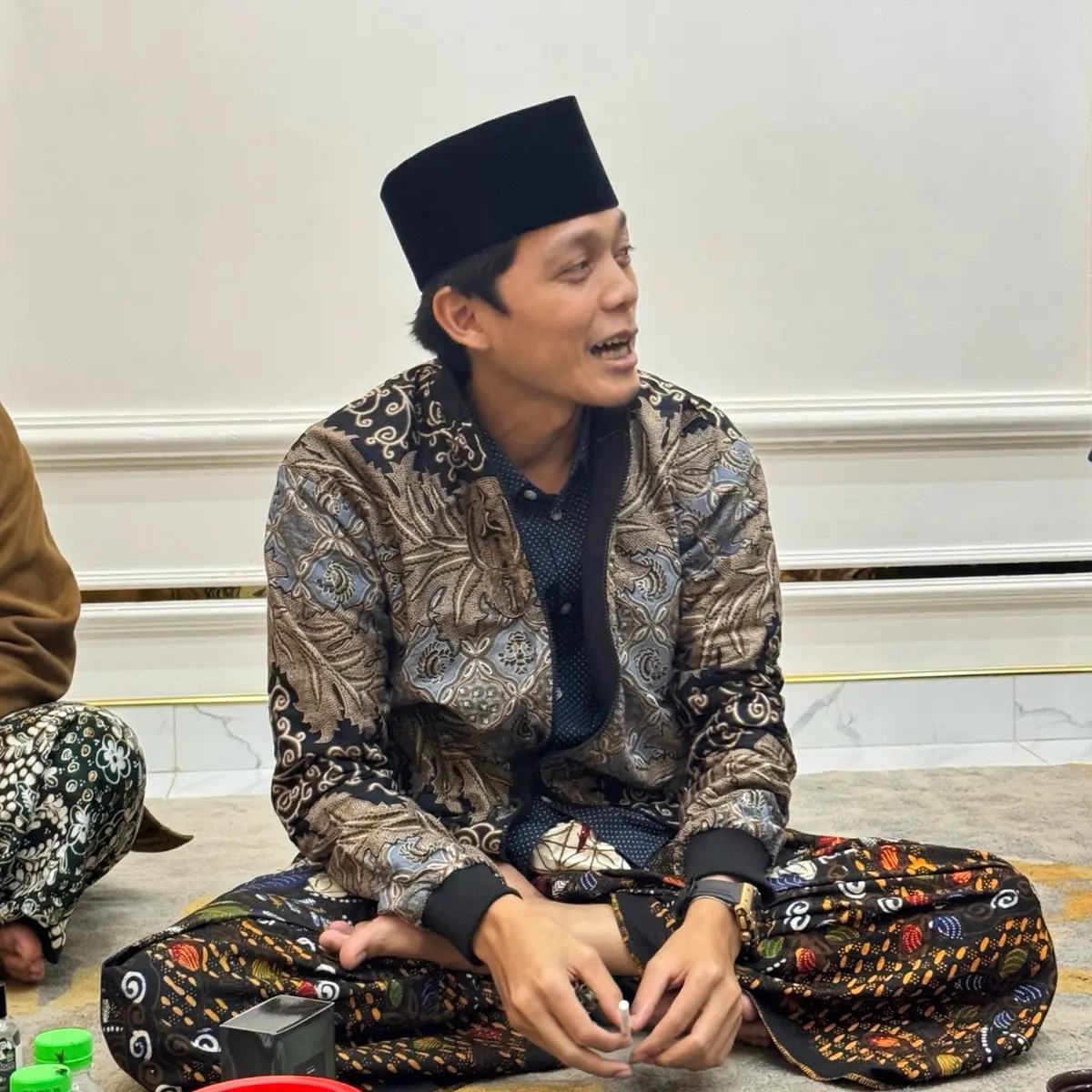 JAKET IQDAM SERIES MOTIF BATIK  Katun Pria Wanita