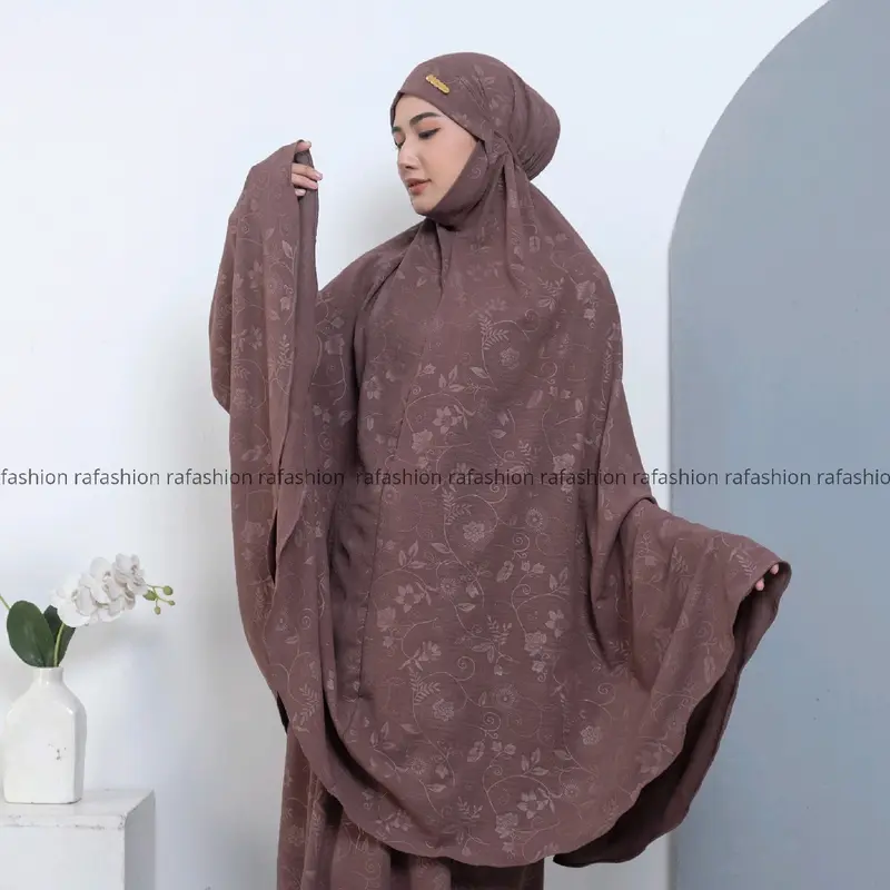 Ra Fashion - Mukena aqila Dewasa Embos crinkle Airflow Syar'i Penutup Dagu Motif Bunga Mewah Cantik Nyaman Panjang Atasan Traveling Beli Lokal 2