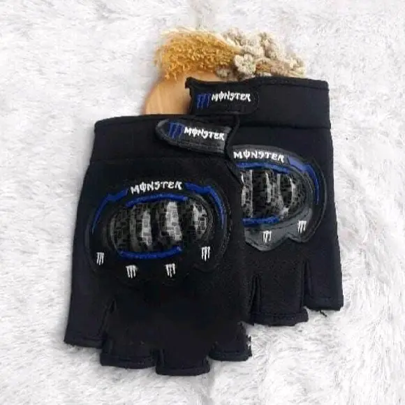 Sarung Tangan Motor Pria Keren Batok Monster Setengah Jari - Model Terbaru 5
