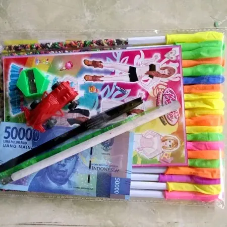 meses buku berhadiah macam 1