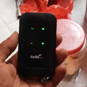 Jaringan nirkabel seluler WiFi portabel  hotspot Internet rumah pita lebar baru WiFL portabel kartu Internet berkecepatan tinggi plug and play
