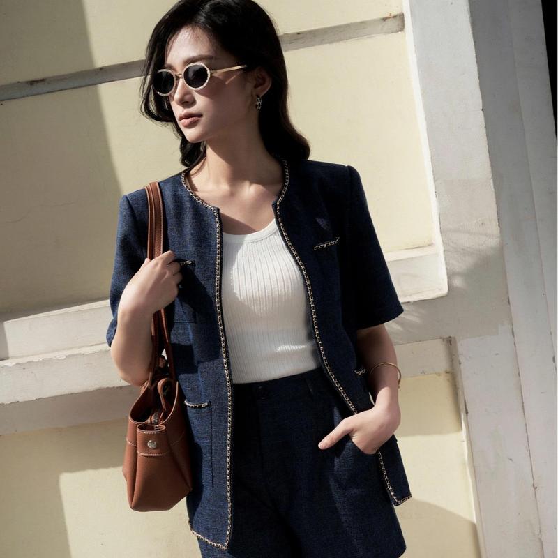 CHAIN TWEED BLAZER - Áo blazer chất liệu tweed sợi nhỏ cho Nữ SHEMODA cao cấp và sang trọng