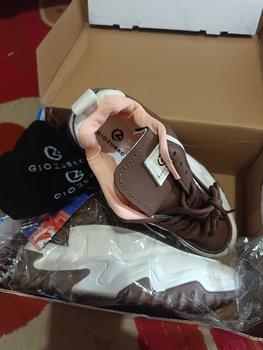Product Review of GIOZURRO SEPATU WANITA SNEAKER WANITA TERBARU GZ8008 Sepatu Boots Wanita Sportif Ringan Casual Hitam Shoes Putih Olahraga from B**i S**a 0