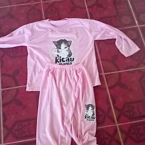 Baju Tidur Gambar Kicau Mania Anak Setelan Kaos & Celana Panjang Ukuran XS-XXL ID-2629 Fashion Nyaman Dicetak DTF Berkualitas untuk Tidur dan Sehari-hari