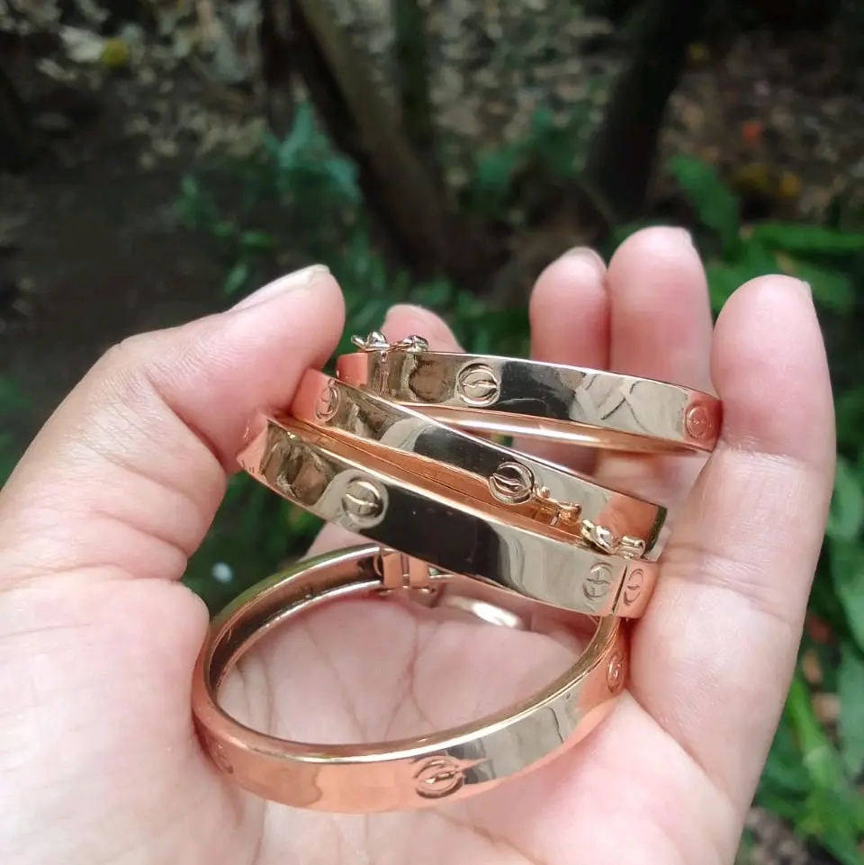 Gelang bulat anak dan dewasa mirip asli