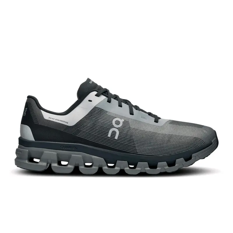 On cluod on flow 4 pearl/black-sepatu lari pria 1