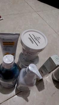 Product Review of ISWHITE Perfect Glowing Body Protection Complete Package-Paket Cerah Glowing Maksimal Sebadan | Mencerahkan Kulit Hingga Ke Sela Tergelap | Halal BPOM from S** H**h 0