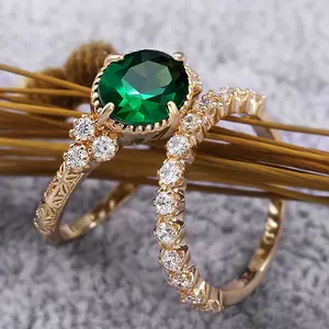2 buah Cincin Wanita Mewah Berbentuk Emerald dengan Batu Kristal Berkilau, Dilengkapi Desain Bunga Emas, Aksesori Cincin Mode Wanita yang Elegan untuk Acara Pesta
