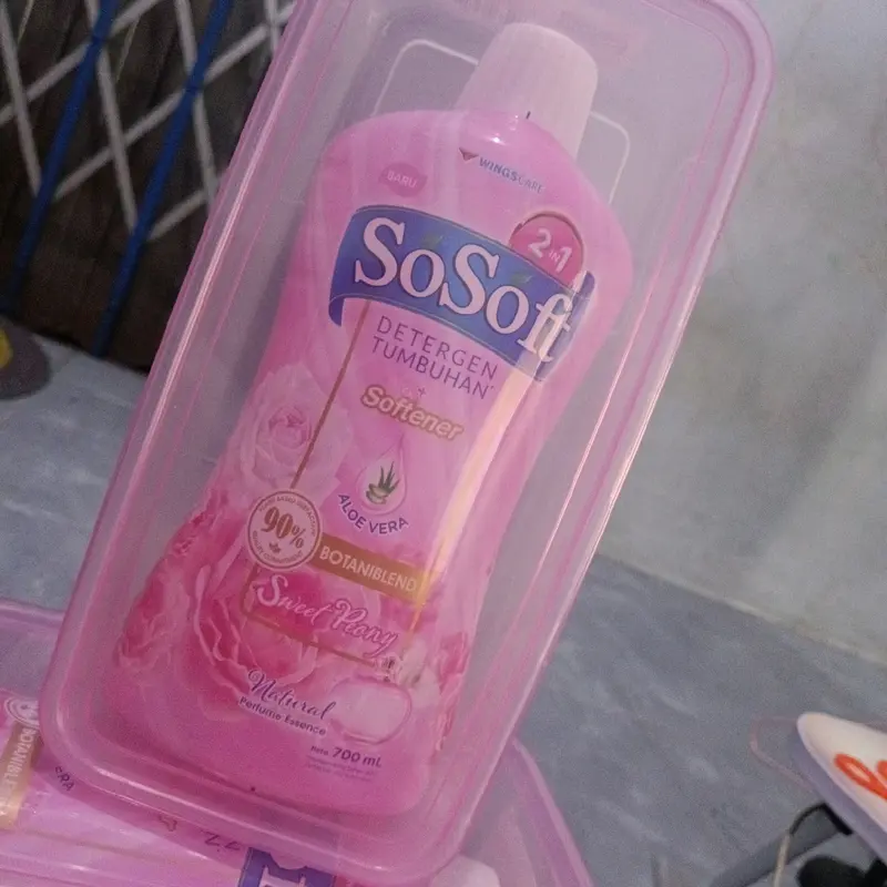 DETERGENT CAIR SOSOFT 700ML BONUS KOTAK LIMITED EDITION 3