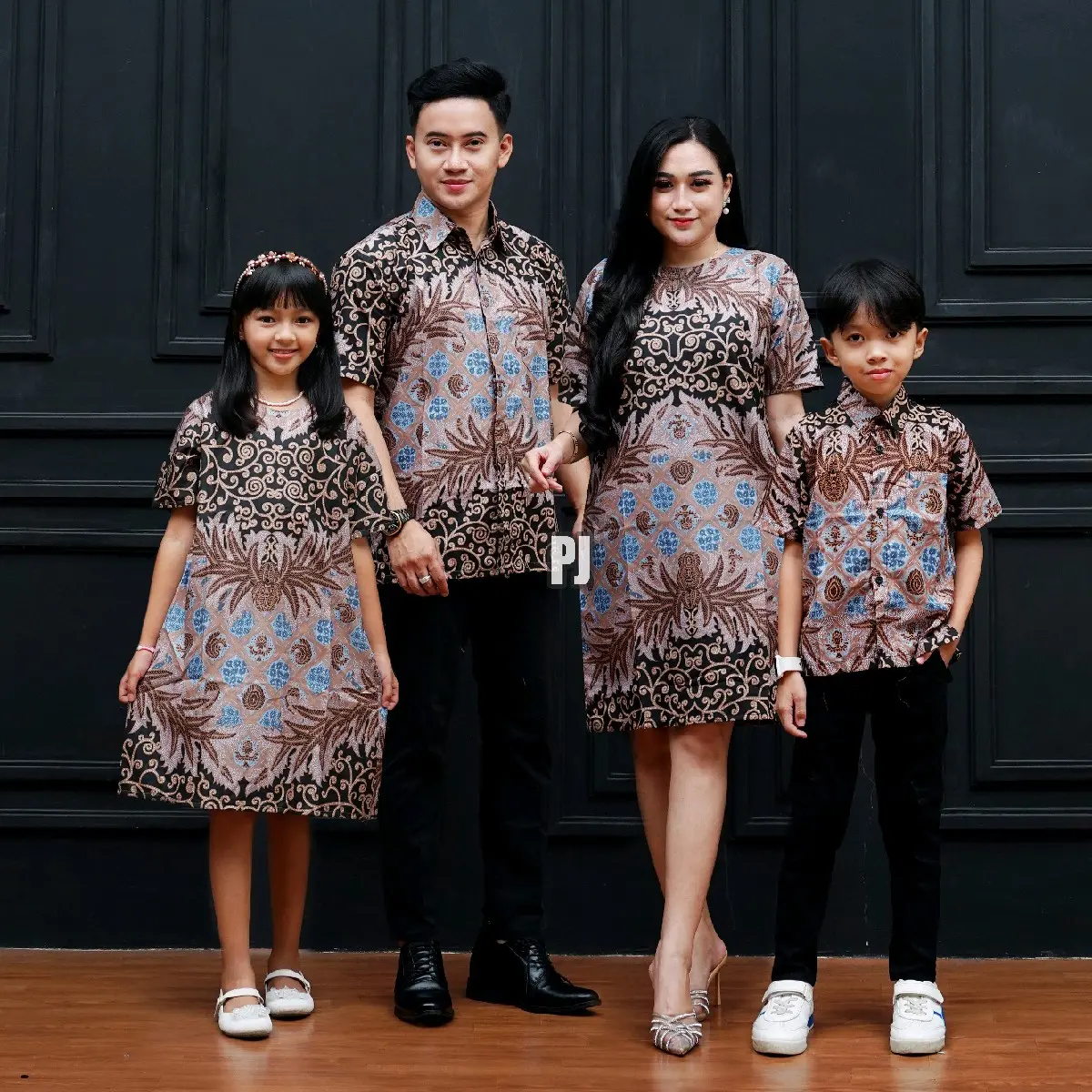 Dres Batik Natal Couple Keluarga Rengganis Coklat 0-12 tahun Jumbo batik pekaljaya Baju  Pendek Ibu Pasangan Wanita Hem Cewek Katun
