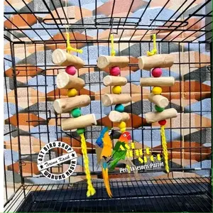Toys mainan gigitan burung parrot AST 01