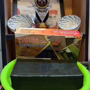 PAKET HEMAT LAPIS LEGIT ADIKA CAKE SPESIAL KETAN HITAM UK.8cmX16cm berat 400gr 100%HALLAL