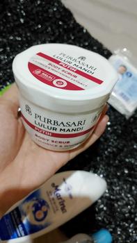 Product Review of Purbasari Lulur Mandi 200gr Body Scrub Mencerahkan Melembabkan Menyamarkan flek hitam from Z**1 0