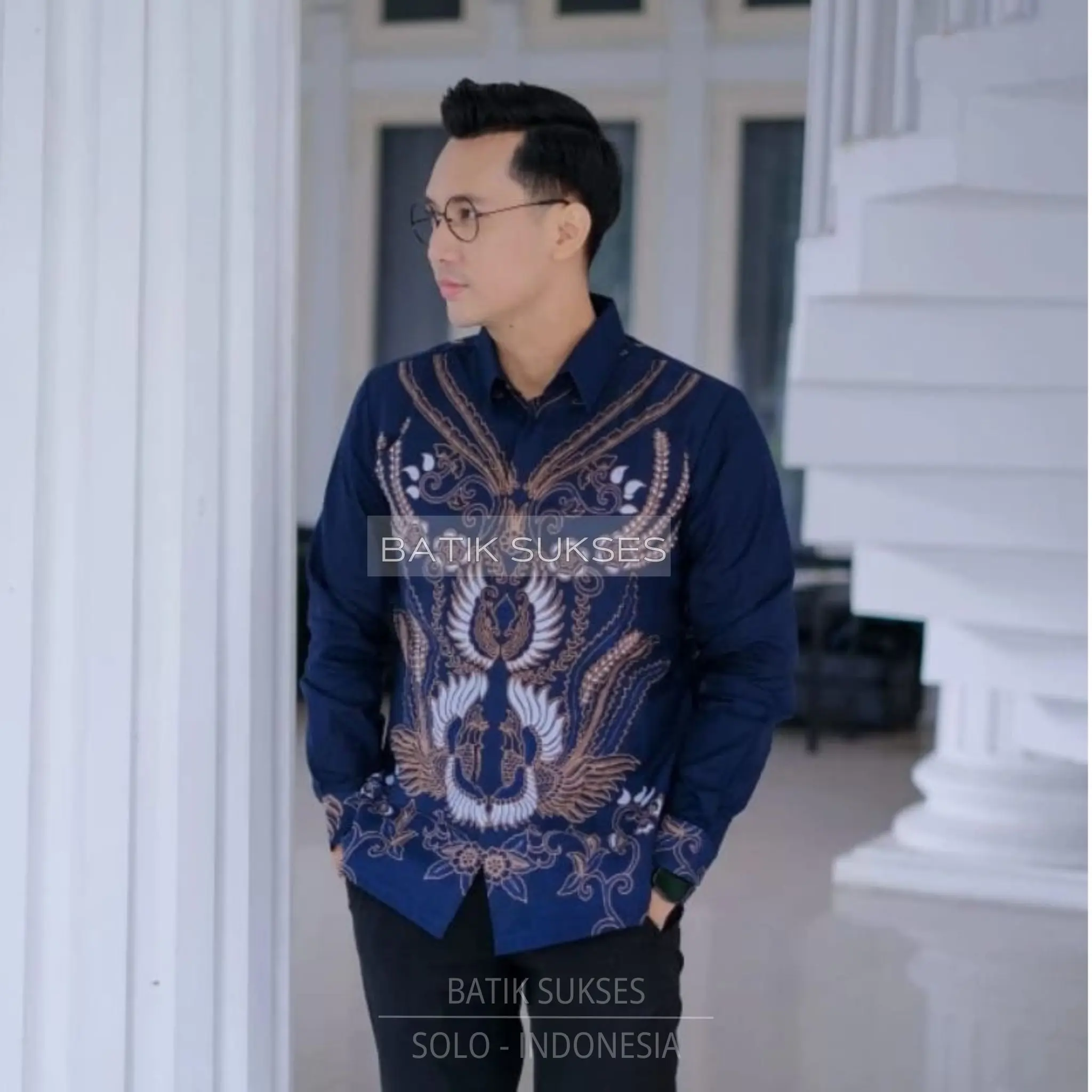 WIRANG NAVY Kemeja Batik Pria Slimfit PREMIUM Lengan Panjang Katun Halus Lapis Furing Warna biru dongker navy Motif Variasi