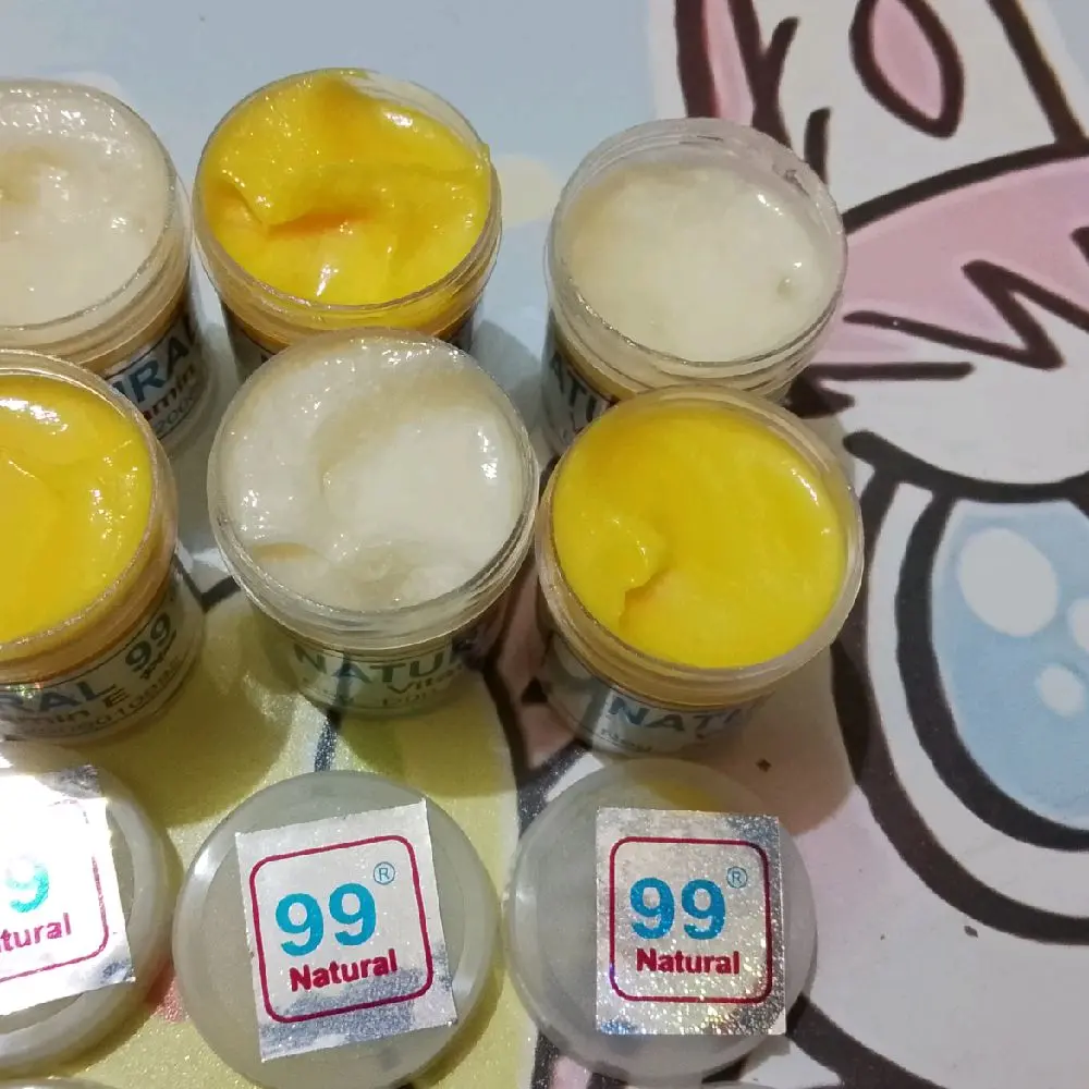 1 set siang dan malam cream natural 99 holo silver original sesuai gambar ( siang malam )