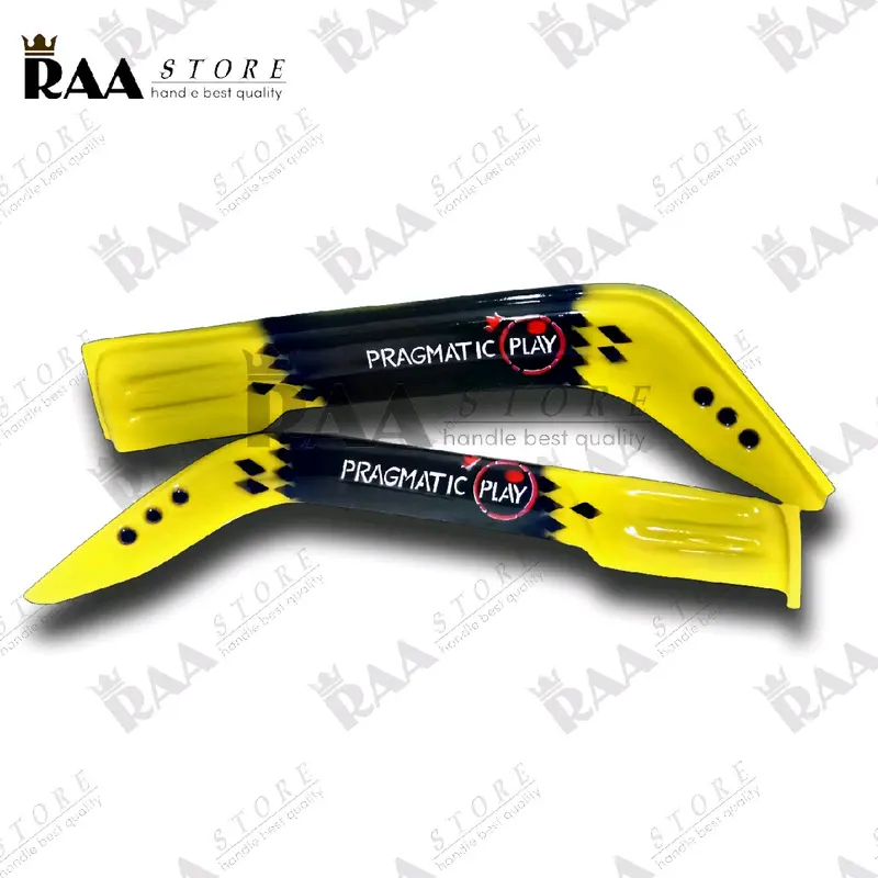 1 Set Talang Air Truk Canter HD/HDL/HDX, Bahan fiberglass tebal dengan motif dan tulisan sudah lengkap dengan perekat 2