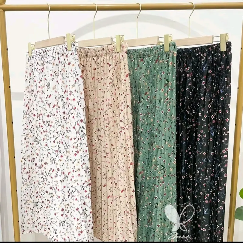 Rok Plisket  Panjang Wanita Motif Bunga Kekinian Bawahan Melar Nyaman Dewasa Karet Polkadot 2