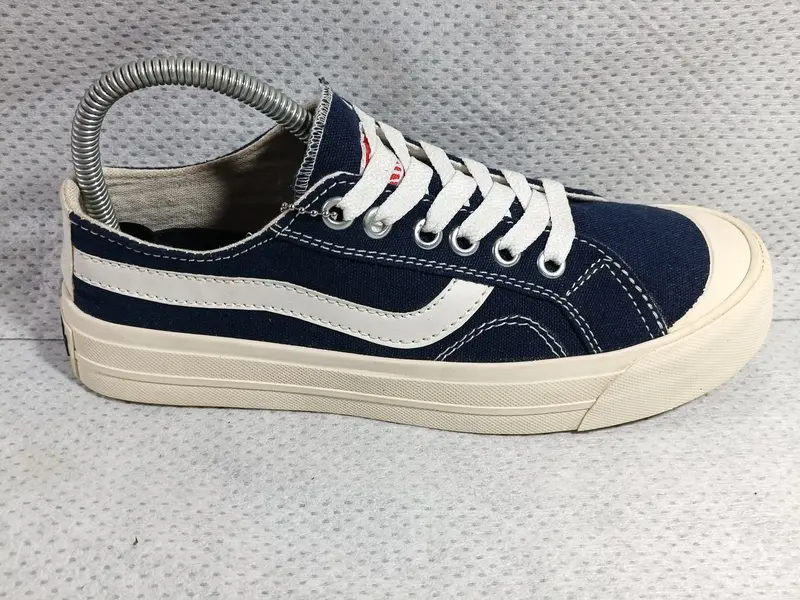 Sneakers Shoes Public Low Navy Canvas Sepatu Pria Perempuan Canvas 2