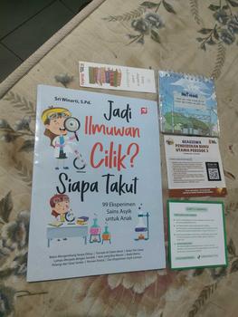 Product Review of BUKU EDUKASI ANAK: JADI ILMUWAN CILIK? SIAPA TAKUT? (99 Eksperimen Sains Asyik untuk Anak) Soft Cover from i**r 3