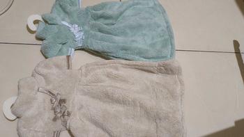 Product Review of Kain Lap Tangan Dapur Gantung MURAH Kain Lap Model Baju Bentuk Baju Lembut Free Hanger Biru Cleaning from j**n 0