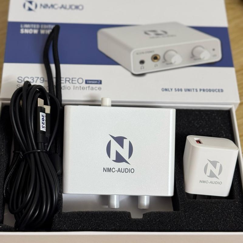  Bản giới hạn. Box live NMC SC379 màu trắng sữa mới hot 2025 ,chất lượng cao 